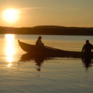 Järvellä auringonlaskun aikaan  digi